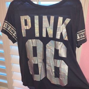 PINK Victoria’s Secret T-shirt size Large